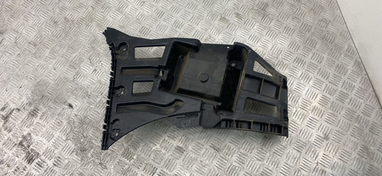 Крепление бампера заднего BMW X1 F48 2016, 2.0 л., B47 C20 A, дизель, МКПП, alpinweiß iii (300), внедорожник 5 дв., полный привод, правый руль, 51127332317 - фото №1