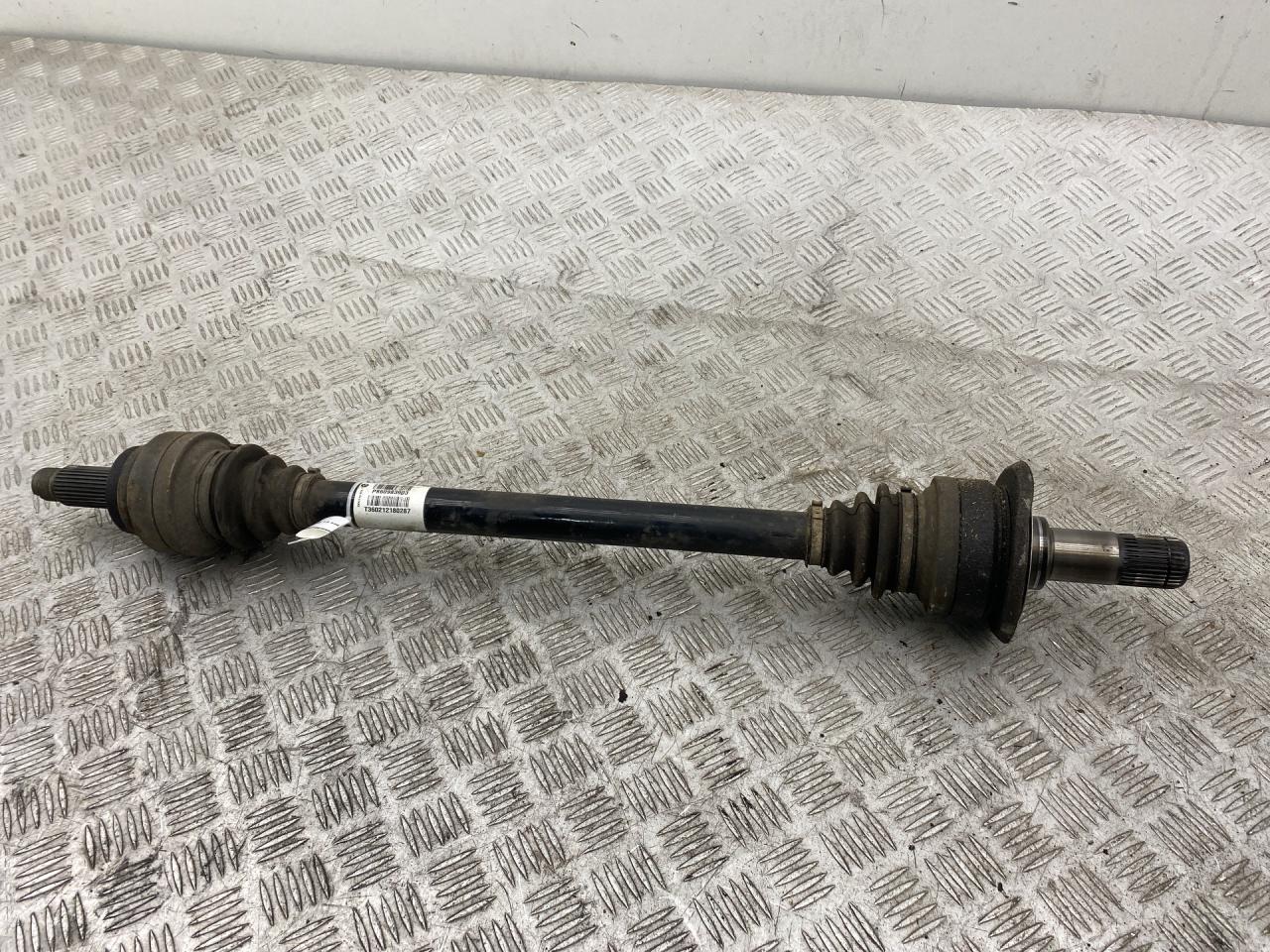 полуось задняя (приводной вал, ШРУС) BMW X5 F15 2018, 3.0 л., N57 D30 B, дизель, АКПП, black sapphire metallic (475), внедорожник 5 дв., полный привод, правый руль, 33208609839, 8609839, 7564128, 33207564128, P860983902, 33208603103, 8603103 - фото №1