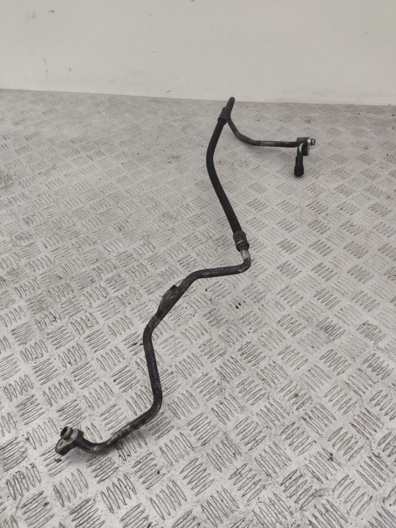 трубка кондиционера BMW 5 серия F07/F10/F11 F10 2012, 2.5 л., дизель, АКПП, sophistog brillan metall (b90), седан, задний привод, правый руль, 9250709 - фото №1