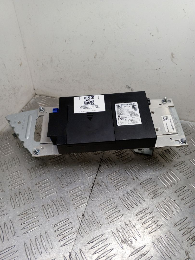 Блок управления телематика BMW X1 F48 2016, 2.0 л., B47 C20 A, дизель, МКПП, alpinweiß iii (300), внедорожник 5 дв., полный привод, правый руль, 84109389657 - фото №1