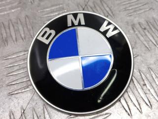 эмблема BMW 5 серия F07/F10/F11 F10 2012, 2.5 л., дизель, АКПП, sophistog brillan metall (b90), седан, задний привод, правый руль, 8132375, 51148132375