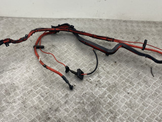 плюсовой провод аккумулятора BMW X5 E70 [рестайлинг] E70 2012, 4.0 л., дизель, АКПП, black sapphire metallic (475), внедорожник 5 дв., полный привод, правый руль