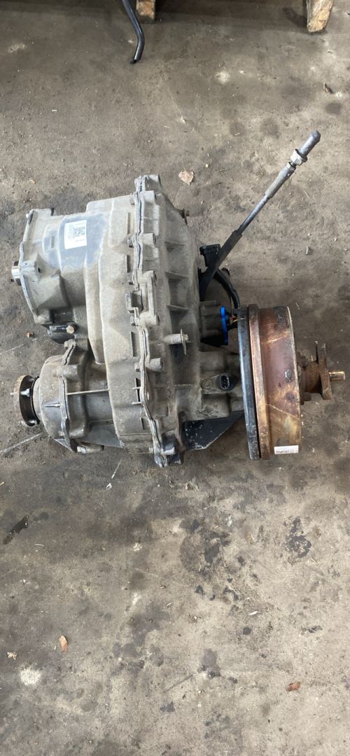 раздаточная коробка Land Rover Range Rover 2 поколение 1998, 2.5 л., 25 6T (BMW), дизель, АКПП, M51D25 - фото №1