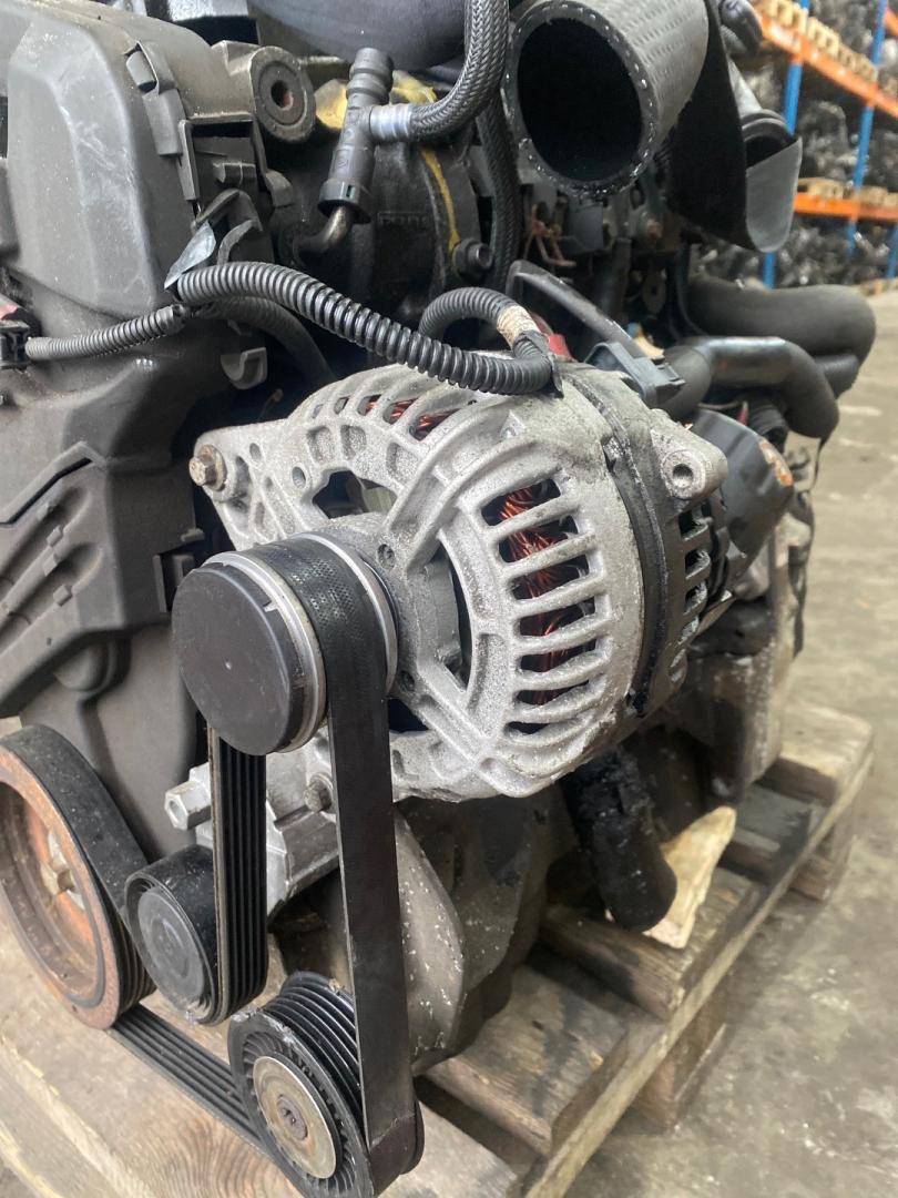 генератор Renault Kangoo 2 поколение 2010, 1.5 л., K9K 800, дизель, МКПП, 0986080410 - фото №1