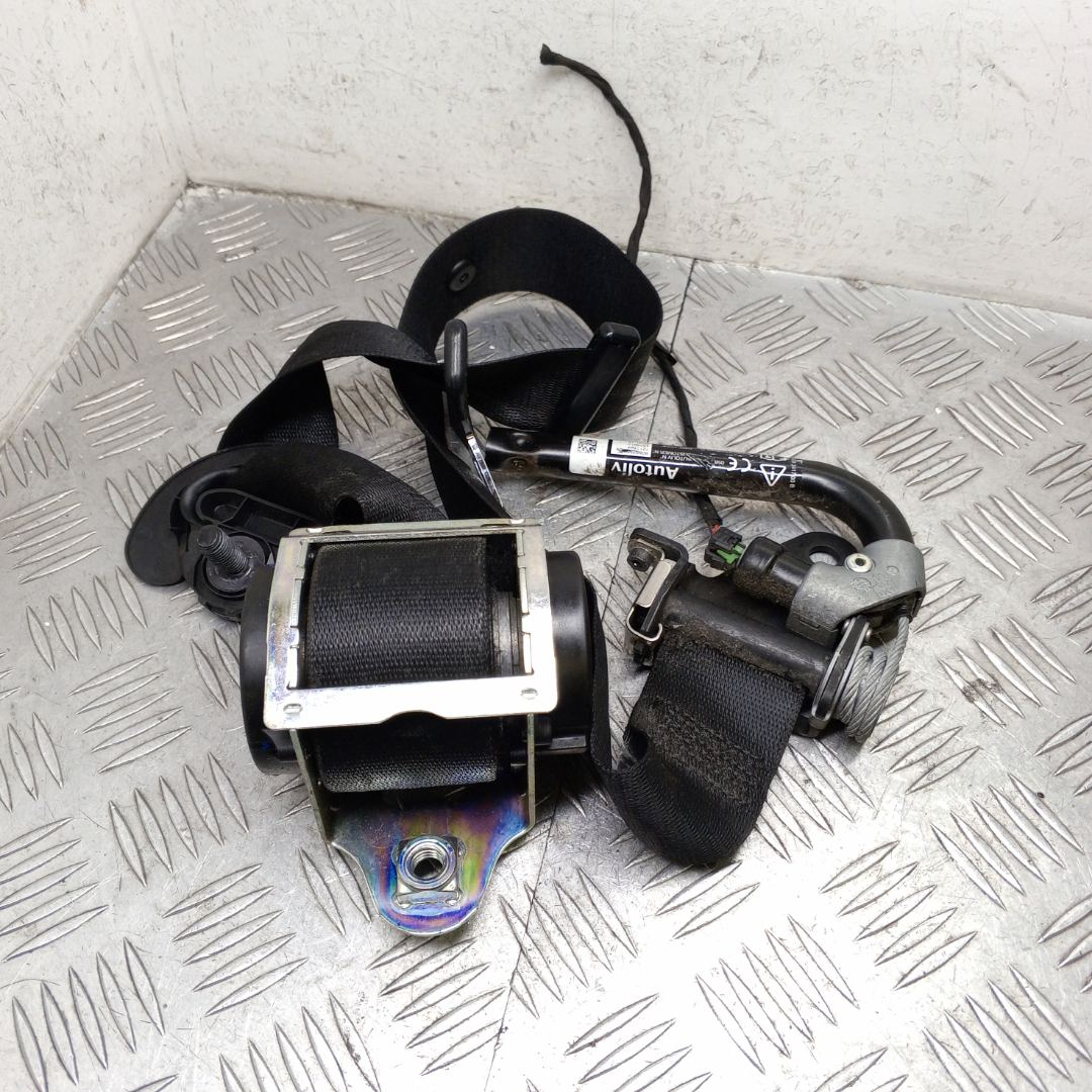 ремень безопасности BMW 5 серия F07/F10/F11 F10 2012, 2.5 л., дизель, АКПП, sophistog brillan metall (b90), седан, задний привод, правый руль, 72119164058, 9164058 - фото №1