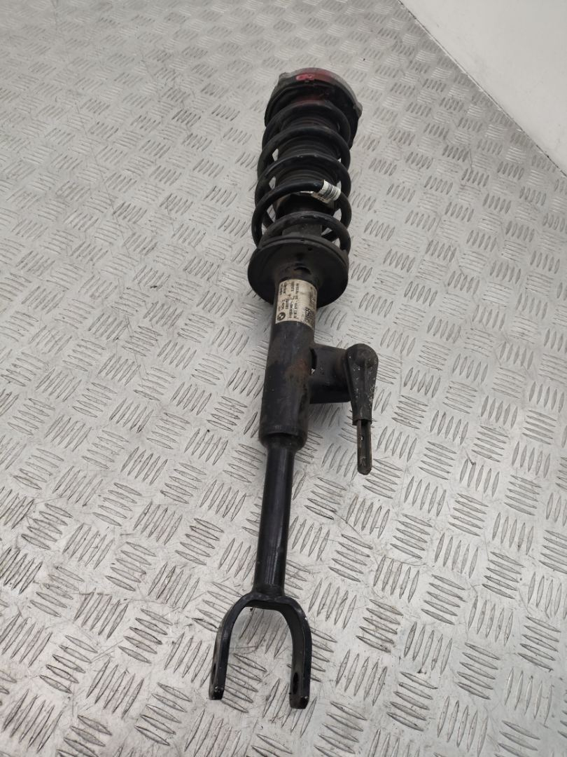 амортизатор передний левый BMW 5 серия G30/G31 G30 2020, 2.0 л., B48 B20 B, бензин, АКПП, sophistograu a90, седан, задний привод, правый руль, 31316866597, 6866597 - фото №1