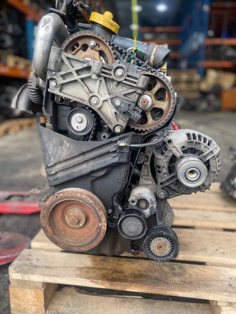 двигатель Renault Kangoo 2 поколение 2011, 1.5 л., K9K 800, дизель, МКПП, K9K800 - фото №1