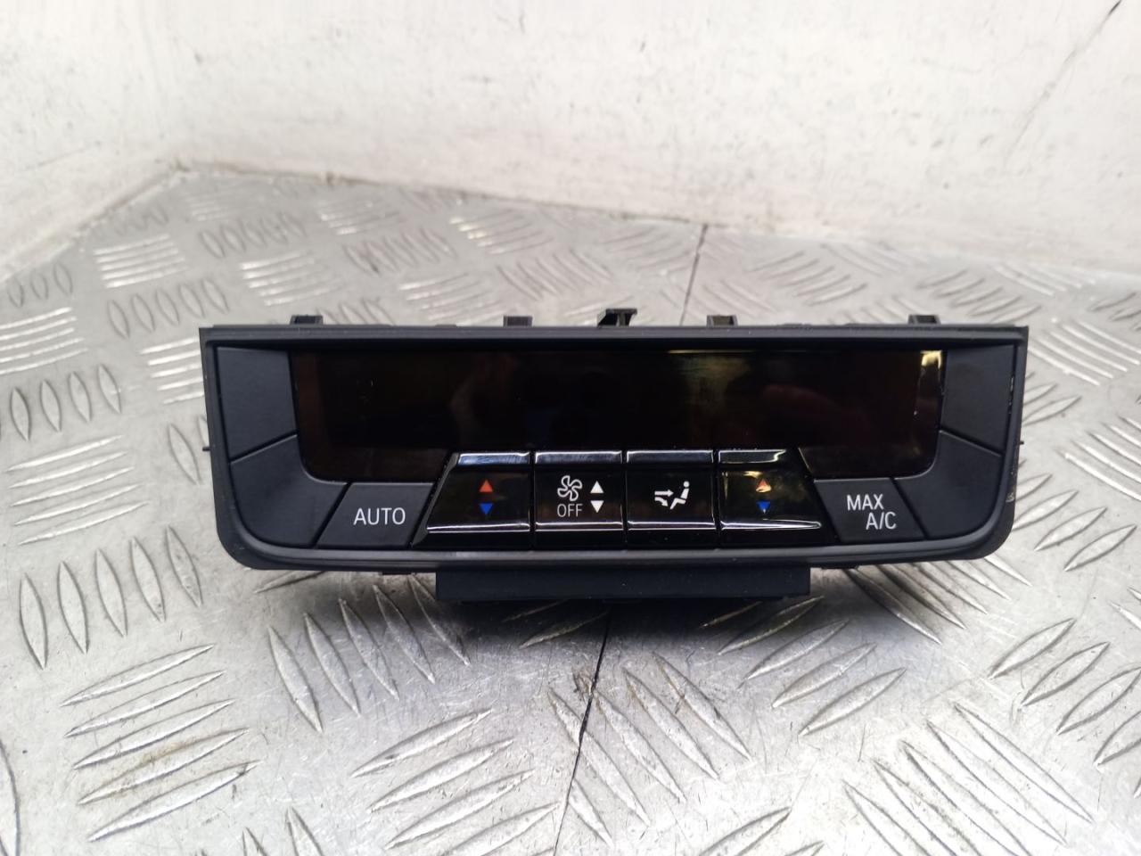 блок управления печки / климат-контроля BMW iX I20 2025, электро, alpinweiss iii (300), полный привод, правый руль, 5A5F9F6, 64115A5F9F6 - фото №1