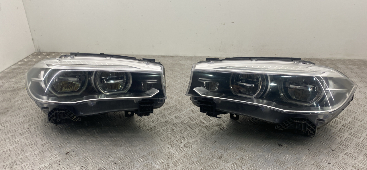 фара BMW X5 M F85 2018, 4.4 л., S63 B44 B, бензин, АКПП, внедорожник 5 дв., полный привод, правый руль, 7494813, 7494814 - фото №1