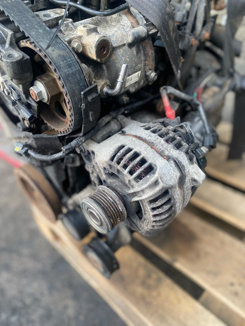 генератор Renault Kangoo 2 поколение 2011, 1.5 л., K9K 800, дизель, МКПП - фото №1