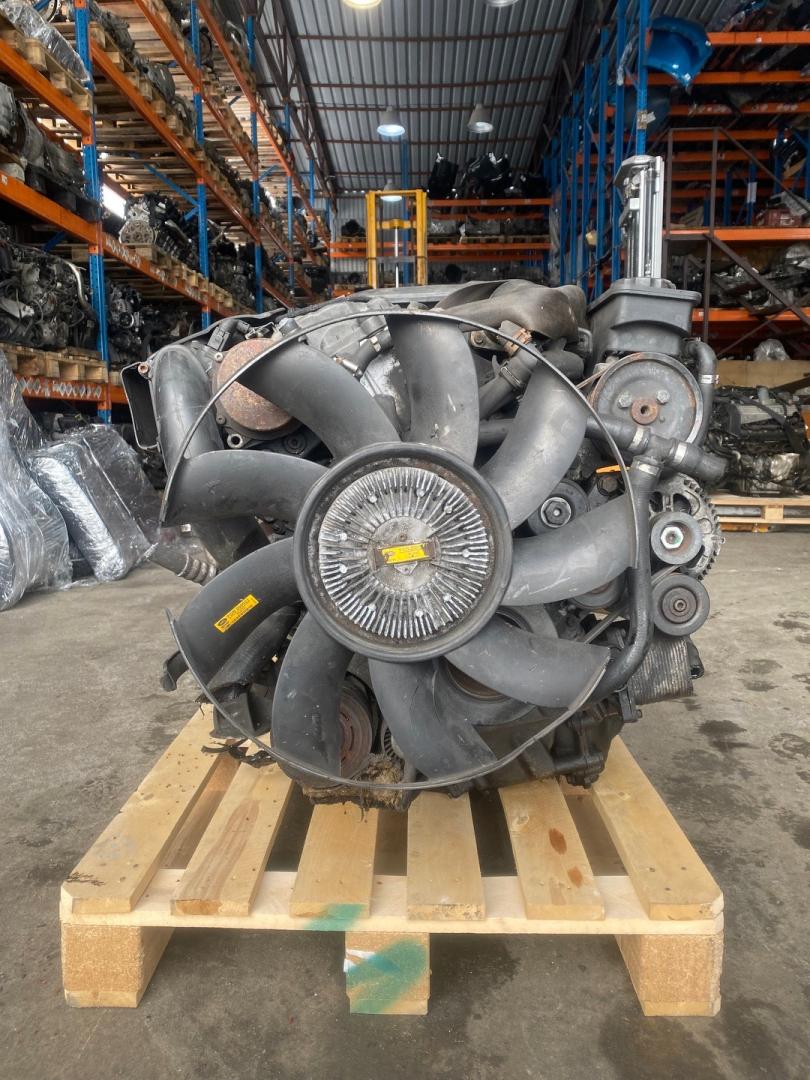 двигатель Land Rover Range Rover 3 поколение 2003, 3.0 л., дизель, АКПП, M57D30 - фото №1