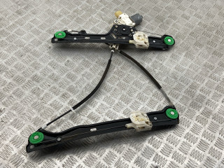 стеклоподъемник передний правый BMW 1 серия E81/E87 [рестайлинг] E87 2010, 2.0 л., N47 D20 D, дизель, МКПП, le-mans-blau metallic (381), хетчбэк 5 дв., задний привод, правый руль, 51337138466, 7067796, 7138466