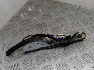 усилитель антенны Audi Q7 4L 2007, 3.0 л., BUG, дизель, АКПП, полный привод, правый руль, 4L0035225F