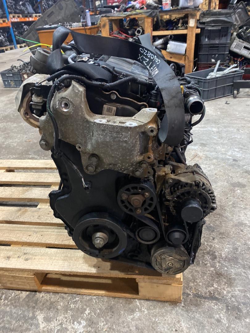 двигатель Opel Vivaro B 2017, 1.6 л., R9M 413, дизель, МКПП, R9M413, R9M - фото №1