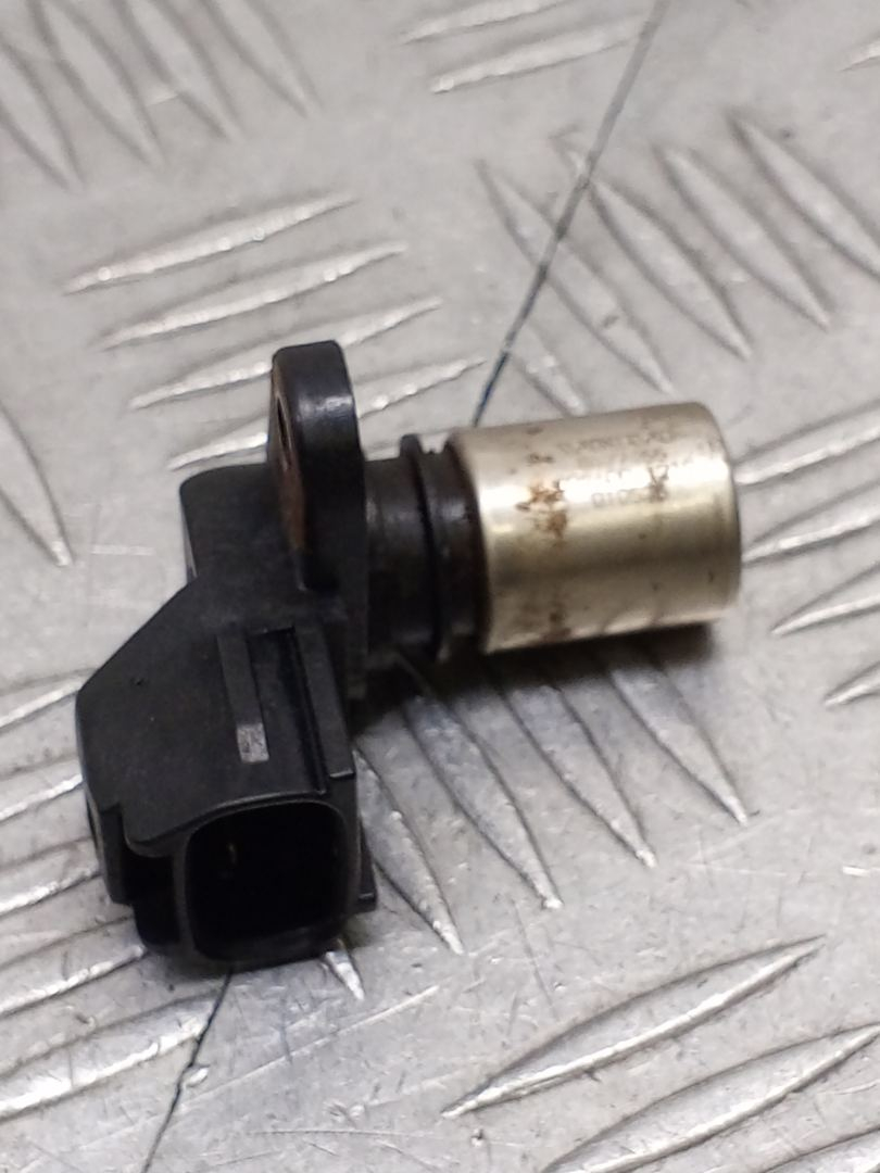 датчик коленвала Volvo V70 2 поколение 2001, 2.4 л., B 5244 S, бензин, АКПП, B5244S, 0296001210, 8627355 - фото №1