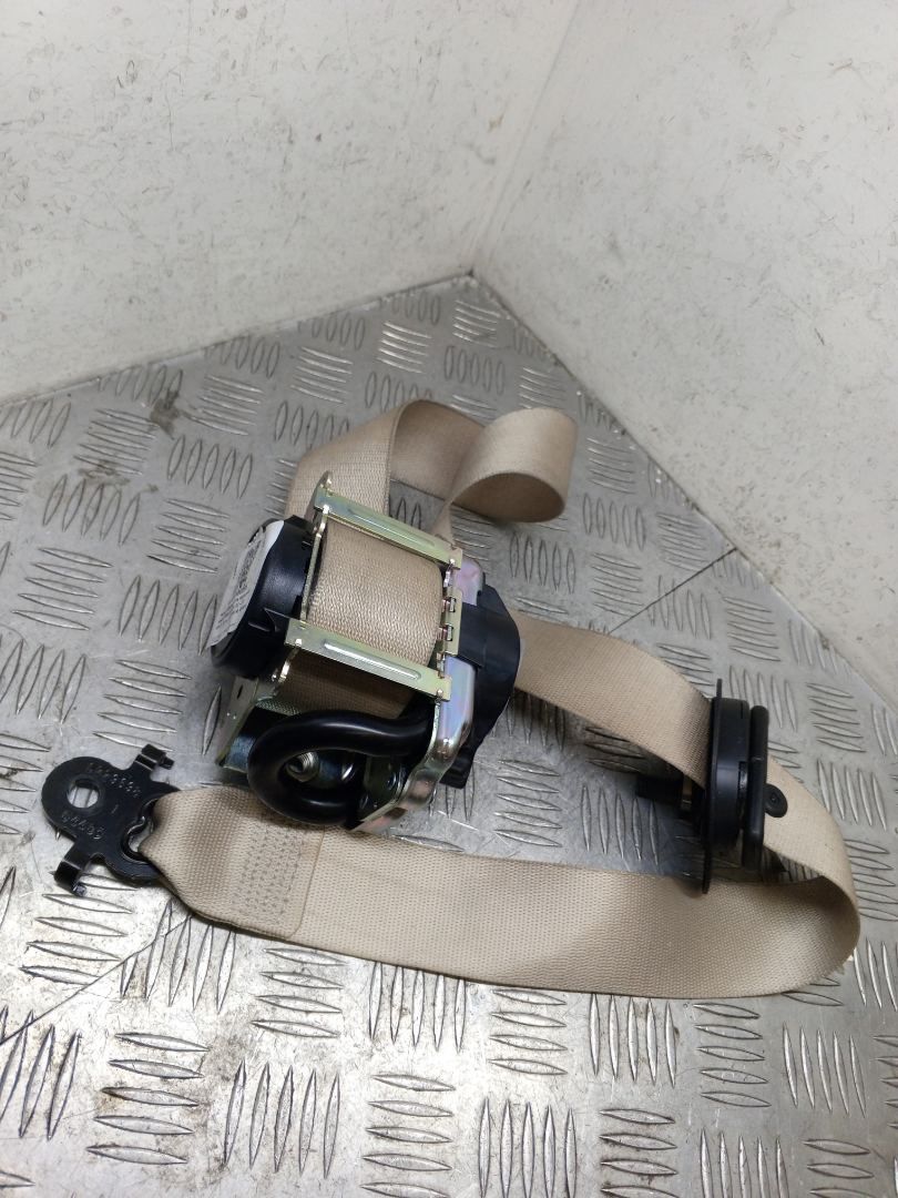 ремень безопасности BMW X5 F15 2017, 3.0 л., N57 D30 B, дизель, АКПП, carbonschwarz metallic (416), внедорожник 5 дв., полный привод, правый руль, 72117343627, 7343627 - фото №1