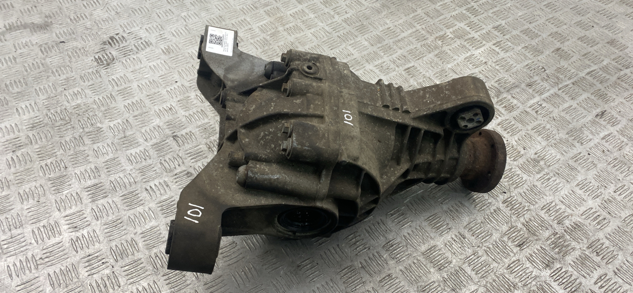 редуктор заднего моста Audi Q7 4L 2007, 3.0 л., BUG, дизель, АКПП, полный привод, правый руль, 4460310018 - фото №1