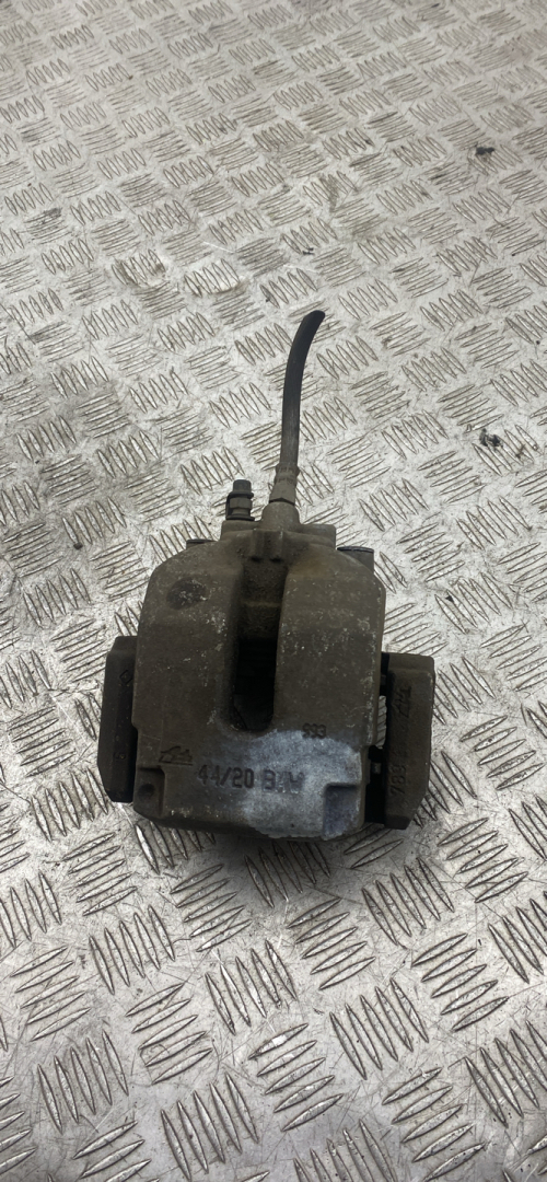 суппорт задний левый BMW X5 F15 2018, 3.0 л., N57 D30 A, дизель, АКПП, carbonschwarz metallic (416), внедорожник 5 дв., полный привод, правый руль - фото №1