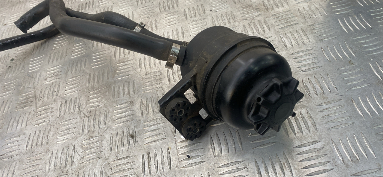 бачок гидроусилителя BMW 3 серия E90/E91/E92/E93 E90 2007, 3.0 л., N52 B30 A, бензин, АКПП, седан, 6851218 - фото №1