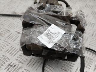 суппорт задний правый BMW X1 F48 2016, 2.0 л., B47 C20 A, дизель, МКПП, alpinweiß iii (300), внедорожник 5 дв., полный привод, правый руль, 34206883034, 34216860008, 6860008, 6883034