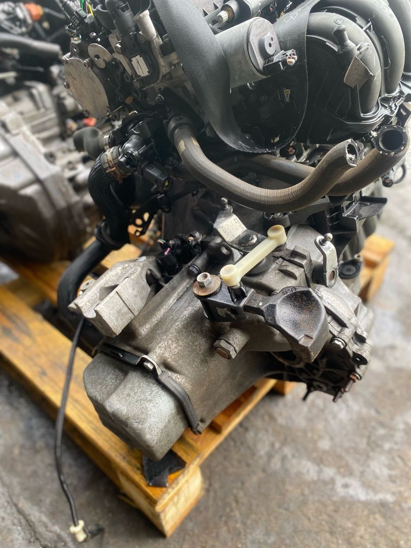 КПП механическая (МКПП) Peugeot 208 1 поколение 2012, 1.4 л., EP3C, бензин, МКПП, 8FP, EP3, EP3C - фото №1