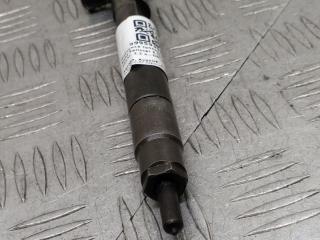 форсунка Mercedes-Benz Sprinter 2 поколение (W906) 2013, 2.2 л., дизель, МКПП, A6510700587