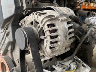 генератор Renault Megane 3 поколение 2011, 1.5 л., K9K 846, дизель, МКПП, 2606288A