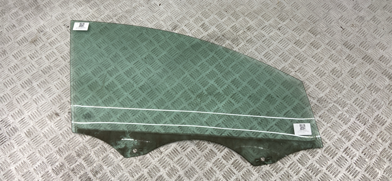 стекло двери передней правой Audi Q7 4L 2007, 3.0 л., BUG, дизель, АКПП, полный привод, правый руль, 43R001582 - фото №1