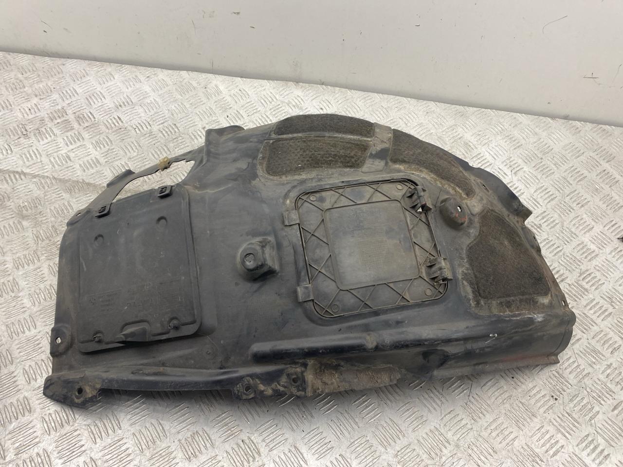 защита арок передняя левая (подкрылок) BMW 7 серия G11/G12 G11 2018, 3.0 л., B57 D30 A, дизель, АКПП, singapore grau metallic (b41), седан, полный привод, правый руль, 51717340193, 7340193 - фото №1
