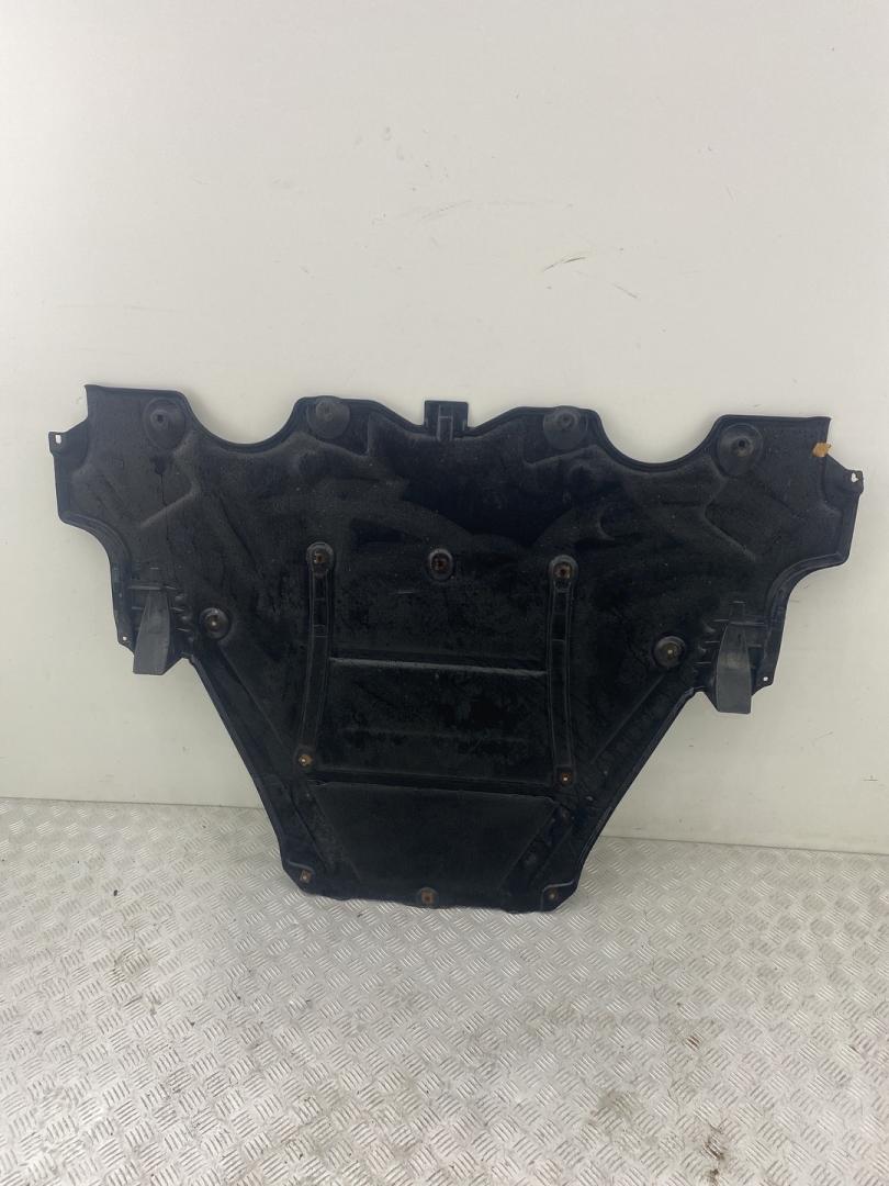 защита двигателя Porsche 911 Carrera S 991 2014, 3.8 л., MA1.03, бензин, робот, серый, задний привод, правый руль, 99150460900, 99150460902 - фото №1