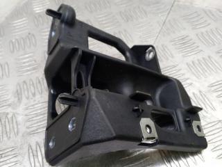 кронштейн (крепление) Porsche 911 Carrera S 991 2014, 3.8 л., MA1.03, бензин, робот, серый, задний привод, правый руль, 99155262000, 991552620