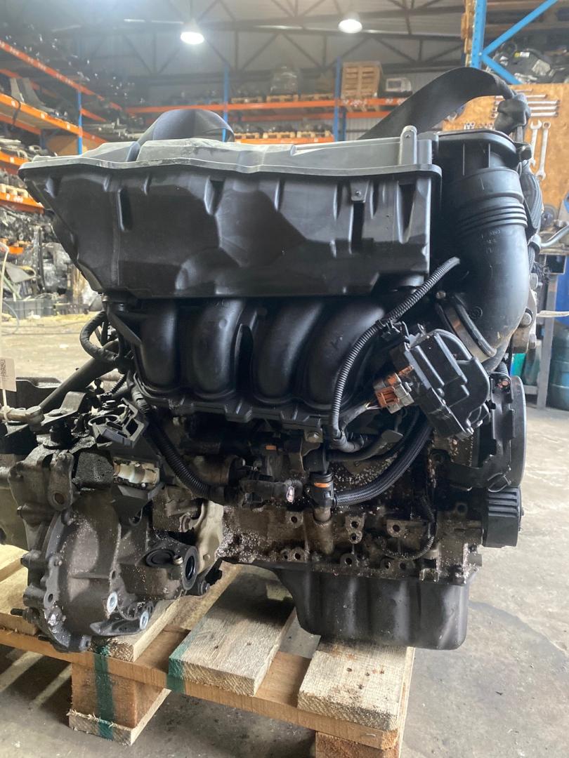 стартер Citroen DS3 1 поколение 2012, 1.6 л., 5FS (EP6C), бензин, МКПП - фото №1