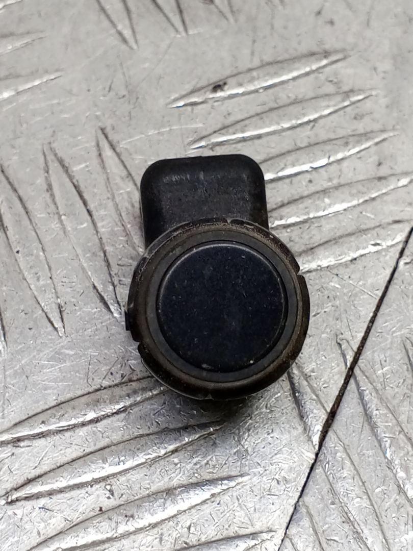 парктроник передний Porsche 911 Carrera S 991 2014, 3.8 л., MA1.03, бензин, робот, серый, задний привод, правый руль, 4H0919275A - фото №1