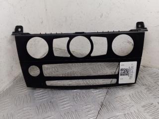 рамка под магнитолу BMW 5 серия E60/E61 [рестайлинг] 2008, 3.0 л., M57 D30 (306D3), дизель, АКПП, задний привод, правый руль, 51456976362, 6976362