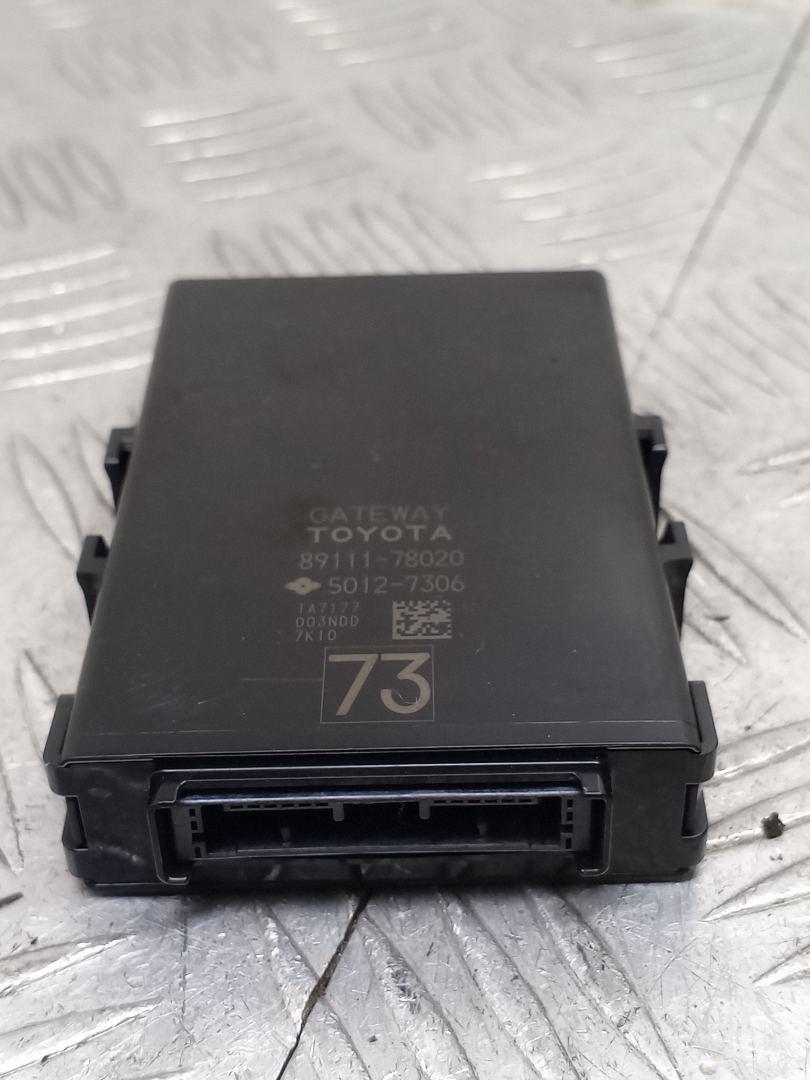 диагностический интерфейс Lexus NX 1 поколение 2017, 8911178020 - фото №1