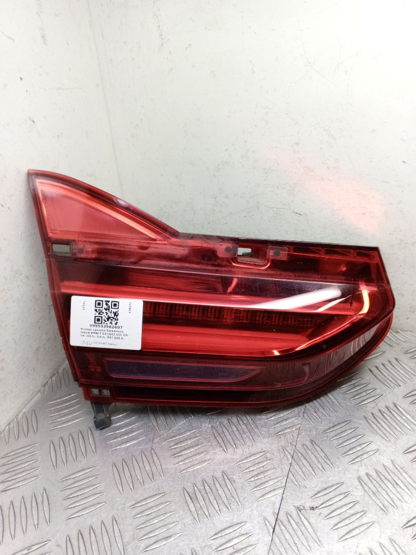 фонарь крышки багажника левый BMW 7 серия G11/G12 G11 2017, 3.0 л., B57 D30 A, дизель, АКПП, carbonschwarz metallic (416), седан, задний привод, правый руль, 63217342967, 7342967 - фото №1