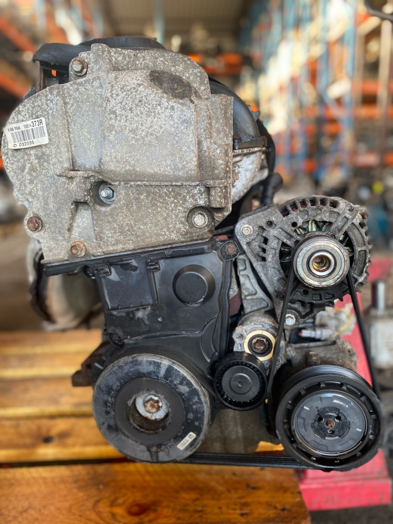 двигатель Renault Megane 3 поколение 2012, 1.6 л., K4M 848, бензин, МКПП, K4M848 - фото №1