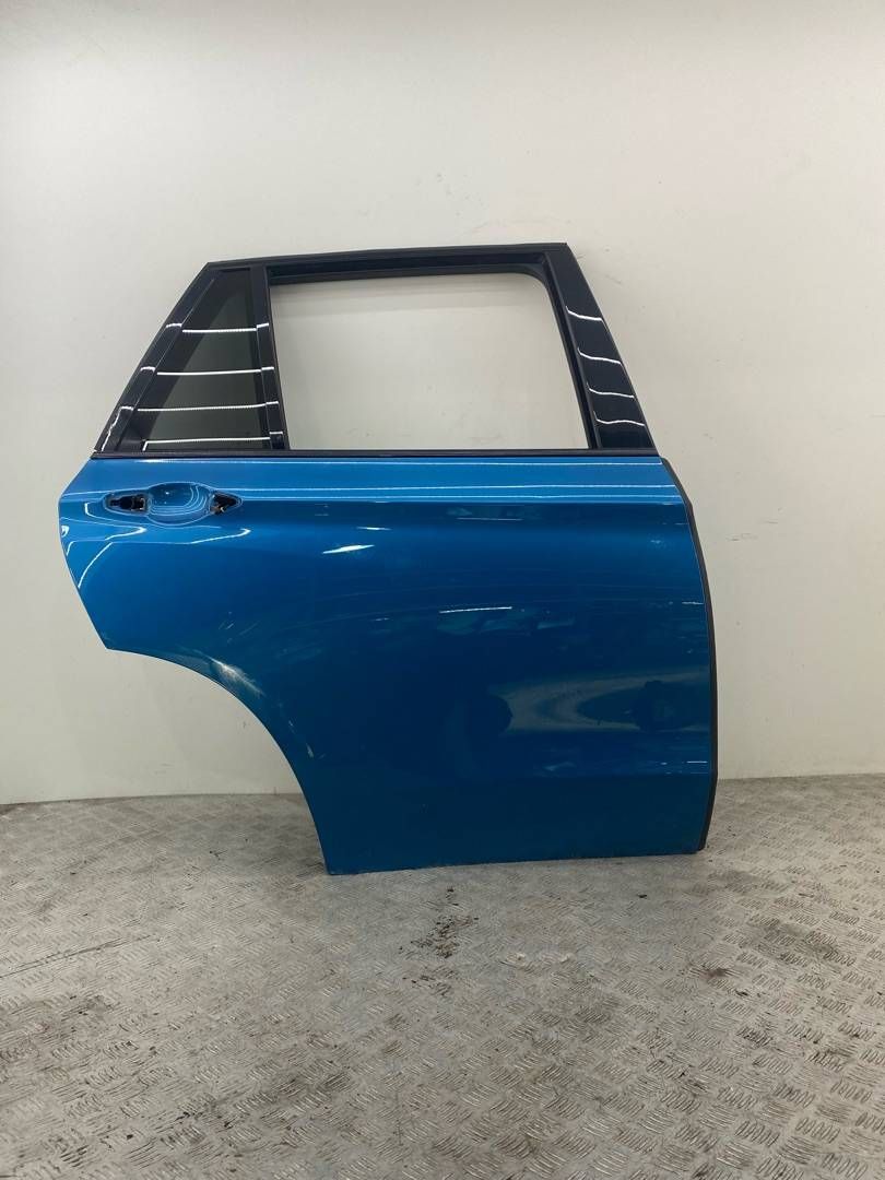 молдинг стекла BMW X5 M F85 2018, 4.4 л., S63 B44 B, бензин, АКПП, внедорожник 5 дв., полный привод, правый руль - фото №1