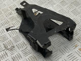 кронштейн (крепление) BMW 5 GT F07 [рестайлинг] 2015, 2.0 л., N47 D20 C, дизель, АКПП, sophistogra brillant metall a90, хетчбэк 5 дв., задний привод, правый руль