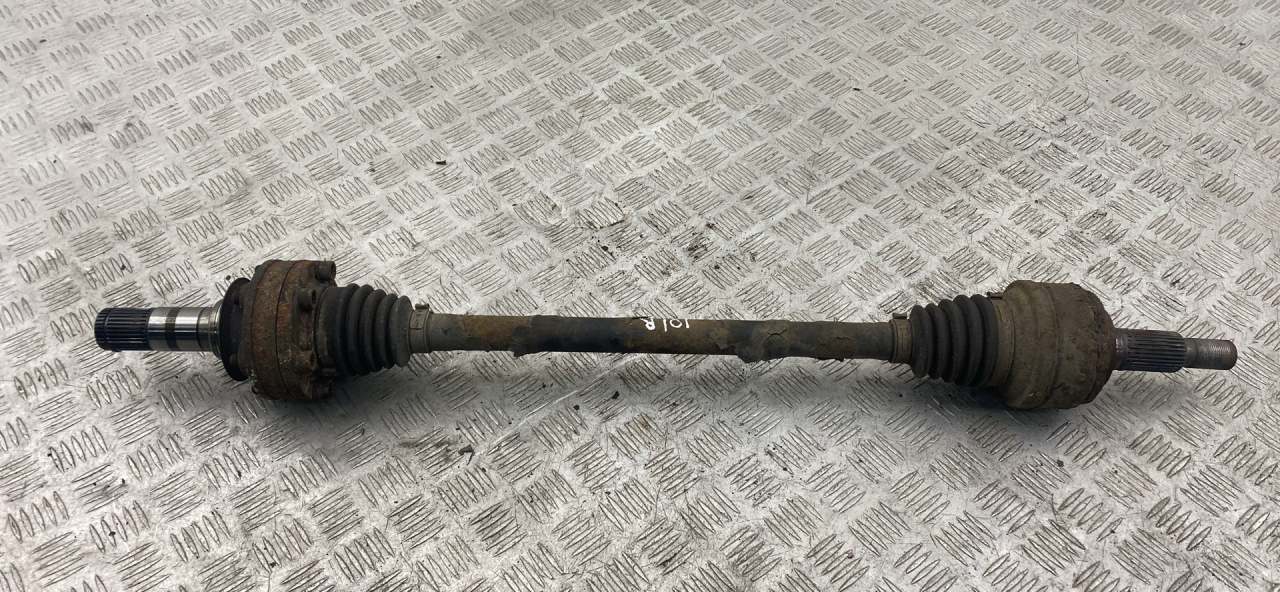 полуось задняя (приводной вал, ШРУС) Audi Q7 4L 2007, 3.0 л., BUG, дизель, АКПП, полный привод, правый руль - фото №1