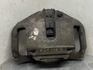 суппорт передний правый BMW 5 серия F07/F10/F11 2011, 3.0 л., бензин, хетчбэк 5 дв.