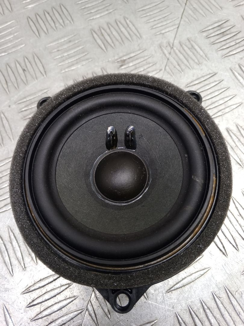 динамик двери BMW 7 серия G11/G12 G11 2017, 3.0 л., B57 D30 A, дизель, АКПП, carbonschwarz metallic (416), седан, задний привод, правый руль, 65139354085, 9354085 - фото №1