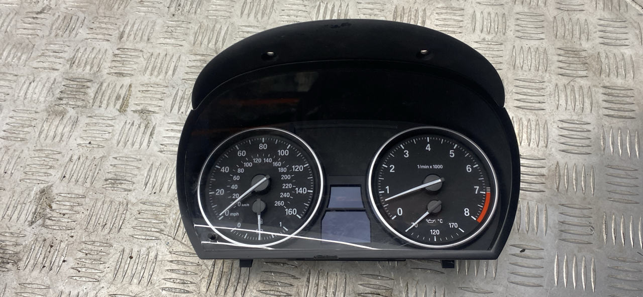 щиток приборов (приборная панель) BMW 3 серия E90/E91/E92/E93 E90 2007, 3.0 л., N52 B30 A, бензин, АКПП, седан, 9130228 - фото №1