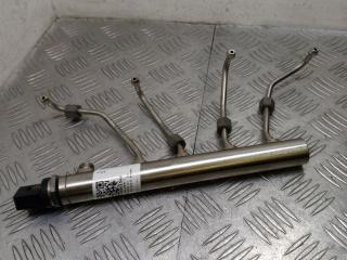 топливная рампа BMW 3 серия F30/F31/F34 F30 2014, 2.0 л., N20 B20 B, бензин, АКПП, синий, седан, полный привод, 7585411, 13537585411