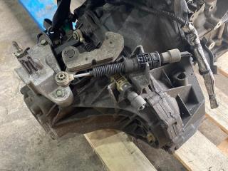 КПП механическая (МКПП) Nissan Juke YF15 [рестайлинг] 2012, 1.6 л., MR16DDT, бензин, МКПП, 320101KG0A, 320101KG0A