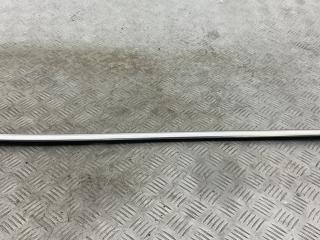 молдинг стекла BMW X1 F48 2016, 2.0 л., B47 C20 A, дизель, МКПП, alpinweiß iii (300), внедорожник 5 дв., полный привод, правый руль