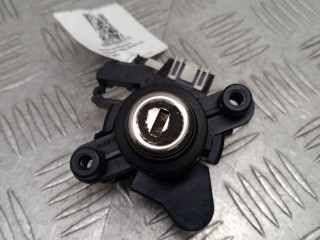 Личинка замка крышки багажника BMW 5 серия E60/E61 2005, седан, 8241088