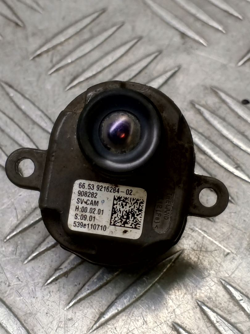 камера бокового обзора BMW 5 серия F07/F10/F11 2011, 3.0 л., N57 D30 A, дизель, АКПП, sophistog brillan metallic (a90), универсал, задний привод, правый руль, 66539216284, 9216284 - фото №1