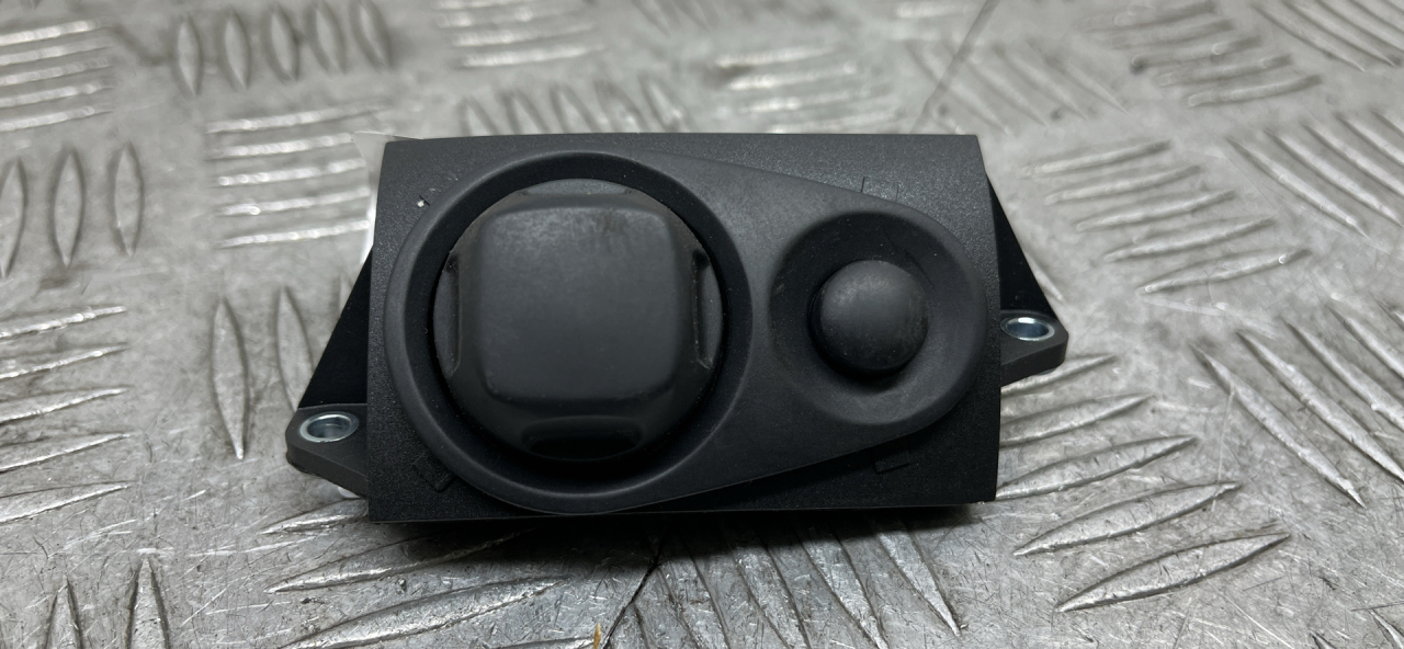 Джойстик регулировки рулевой колонки Audi Q7 4L 2007, 3.0 л., BUG, дизель, АКПП, полный привод, правый руль, 4E0953551 - фото №1