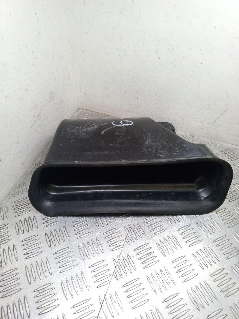 воздухозаборник BMW iX I20 2025, электро, alpinweiss iii (300), полный привод, правый руль, 9490784 - фото №1